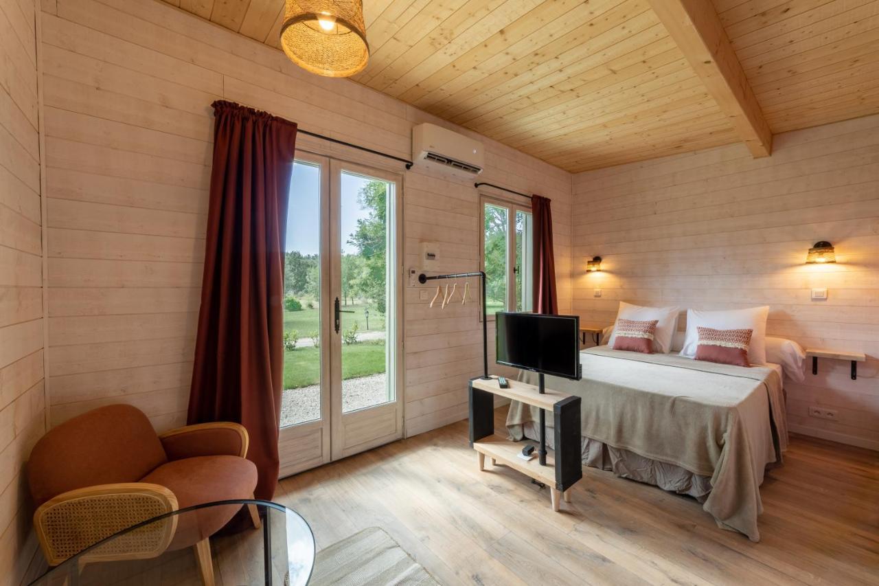 Le Mas Des Cerisiers Jacuzzi Et Sauna Inclus Pour Tous Les Logements Авиньон Экстерьер фото