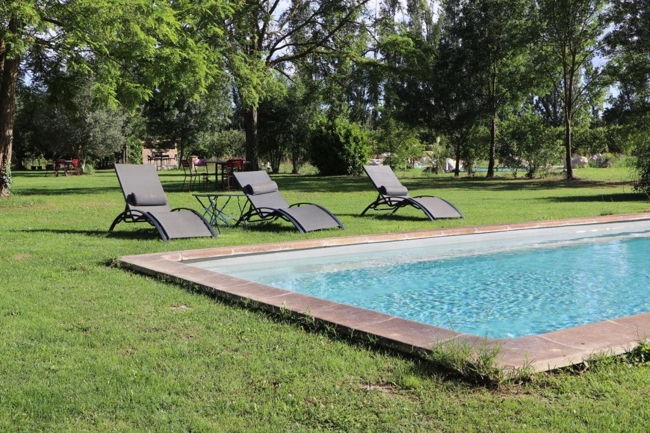 Le Mas Des Cerisiers Jacuzzi Et Sauna Inclus Pour Tous Les Logements Авиньон Экстерьер фото