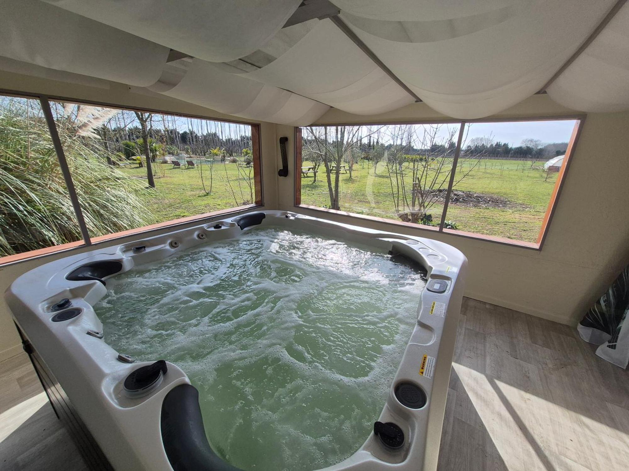 Le Mas Des Cerisiers Jacuzzi Et Sauna Inclus Pour Tous Les Logements Авиньон Экстерьер фото