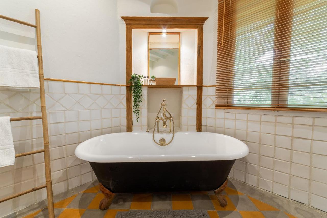 Le Mas Des Cerisiers Jacuzzi Et Sauna Inclus Pour Tous Les Logements Авиньон Экстерьер фото